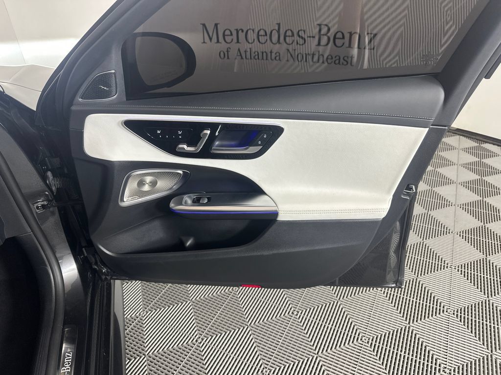 Certified 2024 Mercedes-Benz C 300 4MATIC Sedan image 15