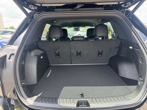 New 2026 GMC Terrain AT4 AWD/4WD image 27