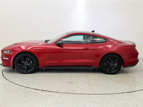 Used 2023 Ford Mustang Coupe RWD image 4