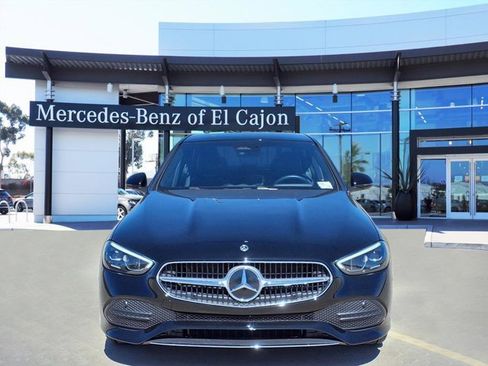 Used 2025 Mercedes-Benz C 300 4MATIC Sedan image 2