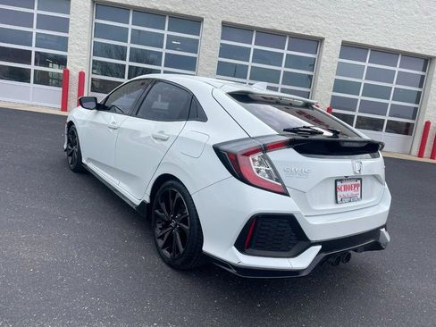 Used 2017 Honda Civic Sport image 4