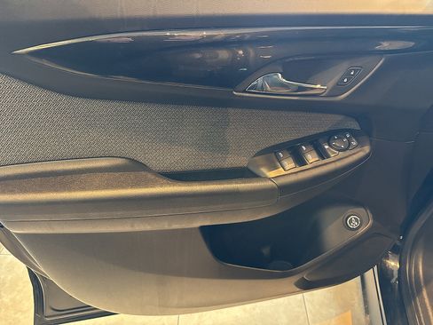 Used 2024 Chevrolet TrailBlazer LT w/ Convenience Package image 19