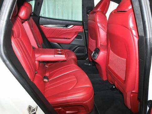 Used 2022 Maserati Levante Modena image 54