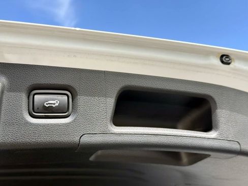 Used 2023 Hyundai Santa Fe Calligraphy FWD image 12