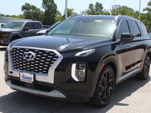 Used 2022 Hyundai Palisade SEL w/ 8P Bench Seat Package FWD image 4