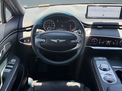 Used 2022 Genesis GV70 2.5T w/ Advanced Package AWD/4WD image 26