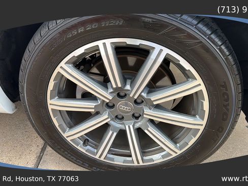 Used 2018 Audi Q7 3.0T Prestige AWD/4WD image 17
