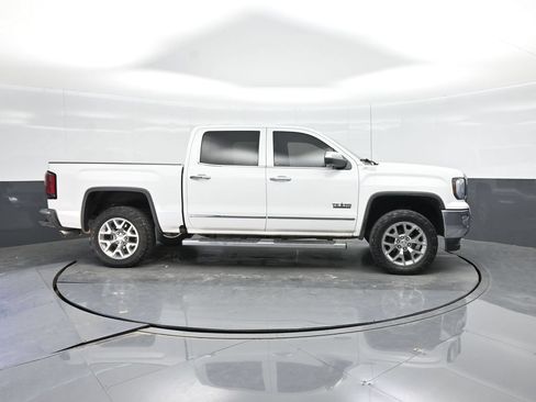 Used 2018 GMC Sierra 1500 SLT w/ Texas SLT Premium Package AWD/4WD image 11