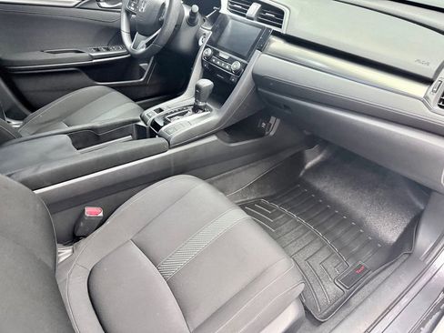Used 2017 Honda Civic EX image 11