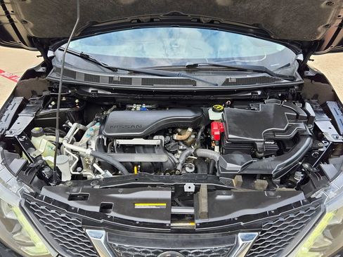 Used 2019 Nissan Rogue Sport SL FWD image 28