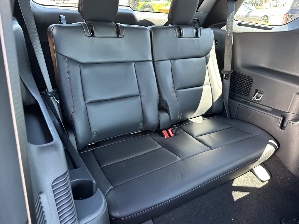 New 2027 Ford Explorer ST-Line w/ Premium Package RWD image 19