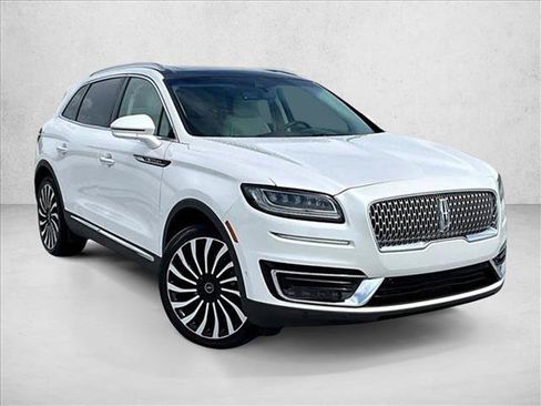 Used 2019 Lincoln Nautilus Black Label AWD/4WD image 12