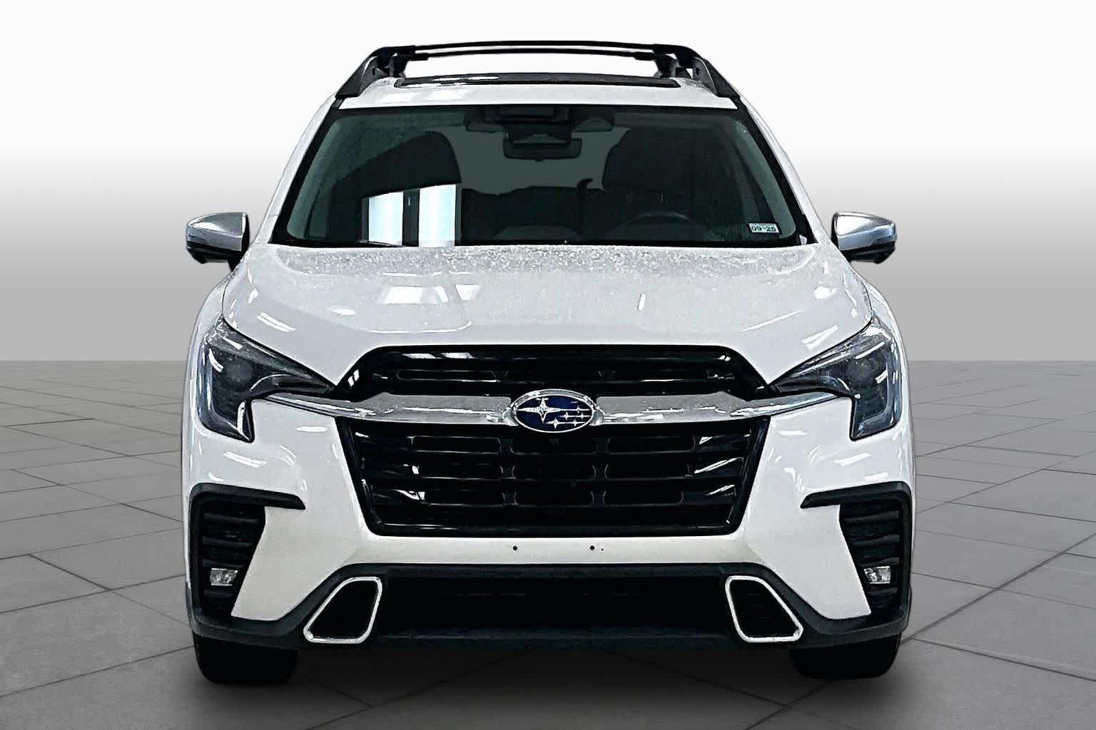 Used 2023 Subaru Ascent Touring AWD/4WD image 5