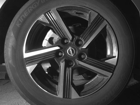 Used 2025 Nissan Sentra SV image 15