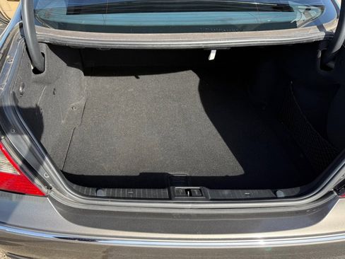 Used 2008 Mercedes-Benz E 350 Luxury image 21