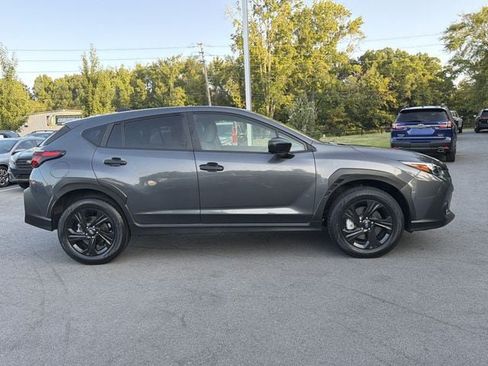 Used 2024 Subaru Crosstrek 2.0i AWD/4WD image 2