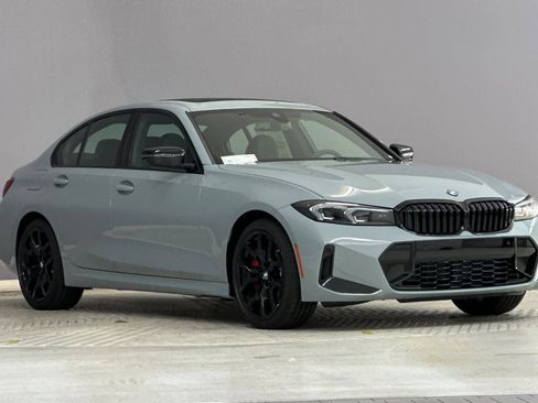 New 2026 BMW 330i Sedan w/ M Sport Package image 6