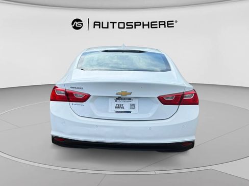 Used 2025 Chevrolet Malibu LT FWD image 8