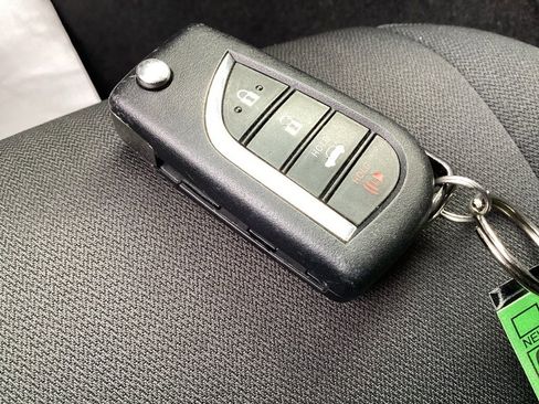 Used 2024 Toyota Camry LE image 29