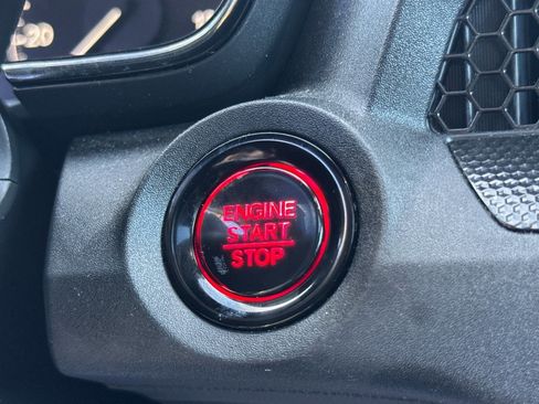 Certified 2025 Honda CR-V EX image 33