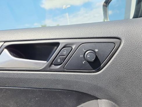 Used 2017 Volkswagen Jetta S FWD image 28
