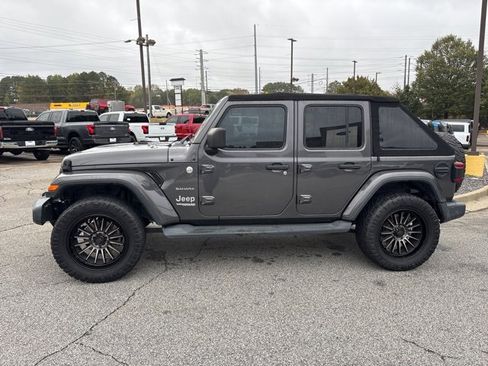 Used 2018 Jeep Wrangler Unlimited Sahara w/ LED Lighting Group image 5