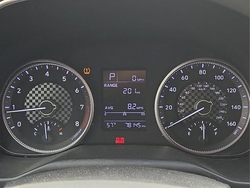 Used 2019 Hyundai Elantra SE w/ Cargo Package image 30