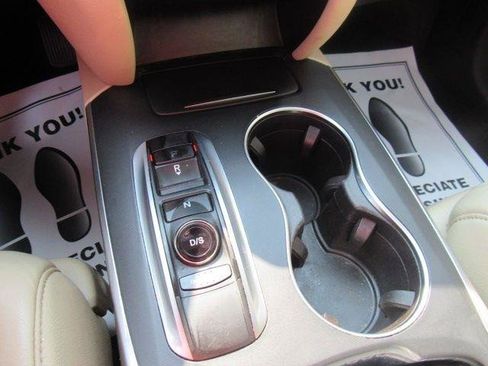 Used 2017 Acura MDX SH-AWD image 35