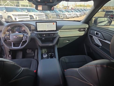 Used 2026 Ford Explorer Tremor w/ Tremor Ultimate Package AWD/4WD image 25