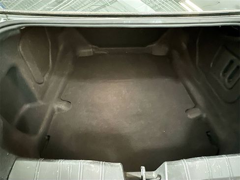 Used 2020 Chevrolet Camaro LT image 24