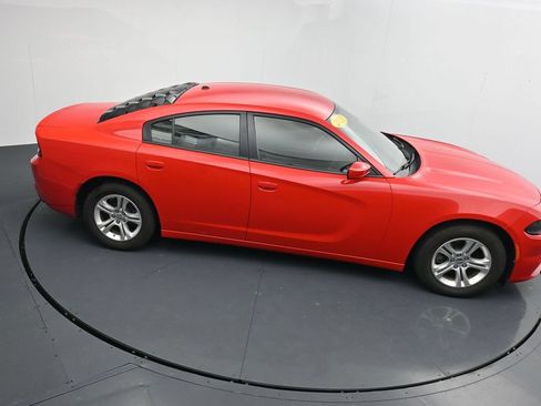 Used 2022 Dodge Charger SXT RWD image 35