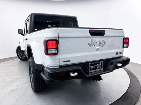 Used 2022 Jeep Gladiator Overland w/ Popular Equipment Package image 12