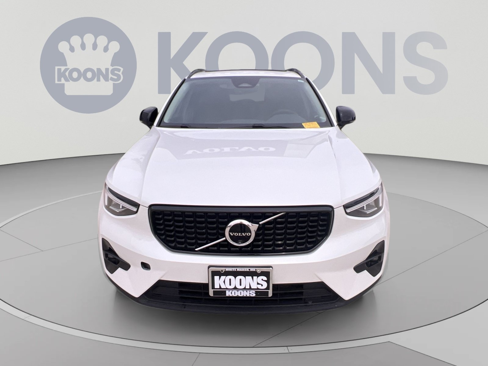 Used 2024 Volvo XC40 B5 Plus w/ Climate Package AWD/4WD image 11
