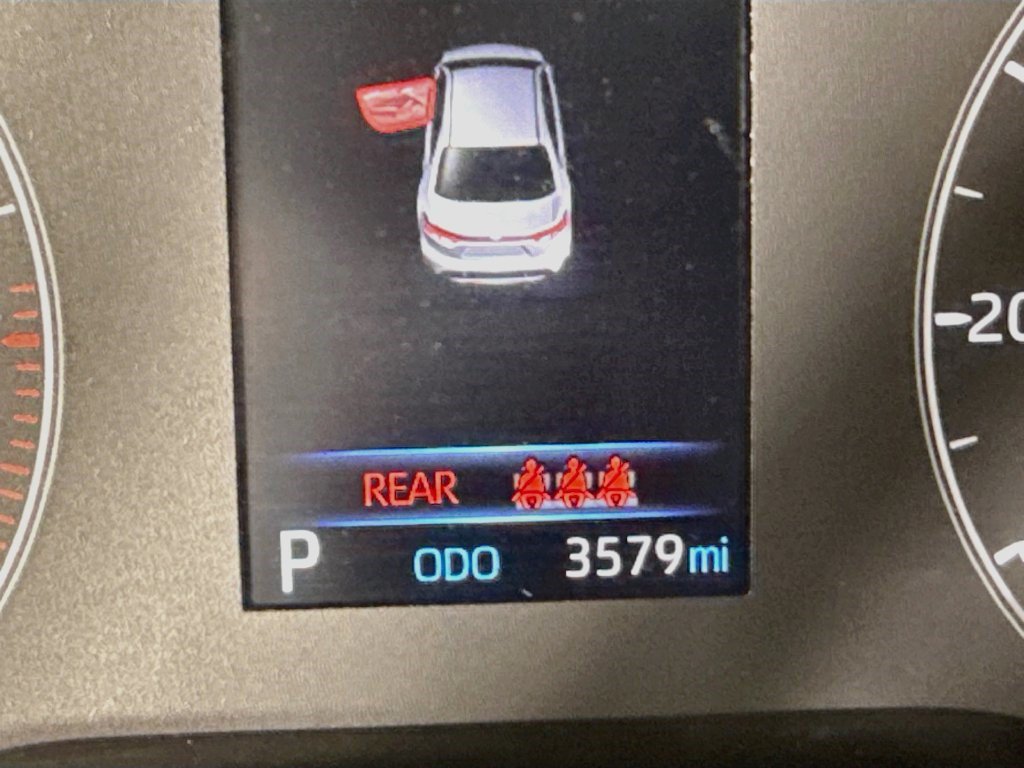 Used 2023 Toyota Corolla LE FWD image 15
