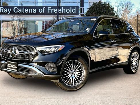 Certified 2026 Mercedes-Benz GLC 300 4MATIC image 1