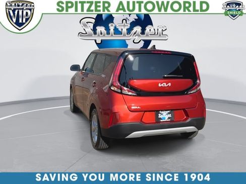 Used 2023 Kia Soul LX w/ LX Technology Package FWD image 7