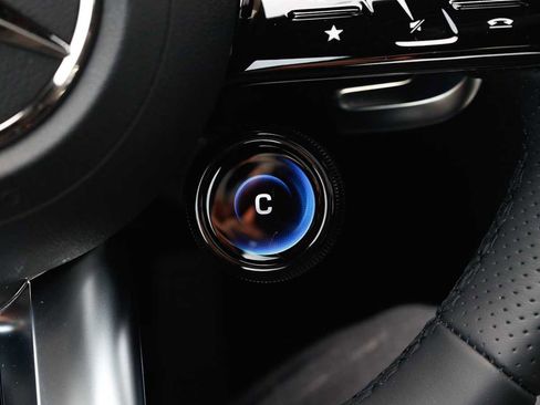 New 2026 Mercedes-Benz GLC 43 AMG 4MATIC Coupe image 35