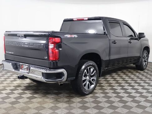 Used 2024 Chevrolet Silverado 1500 LT image 9