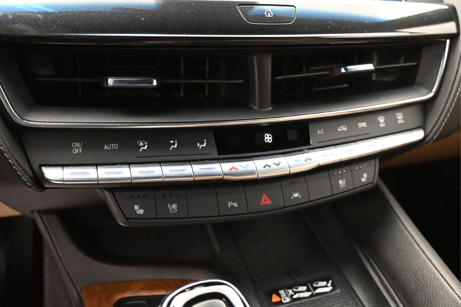 Used 2023 Cadillac CT5 Luxury AWD/4WD image 11