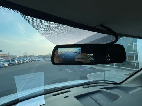 Used 2024 GMC Savana 2500 w/ Driver Convenience Package image 13