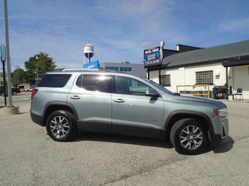 Used 2023 GMC Acadia SLT w/ Trailering Package AWD/4WD image 5