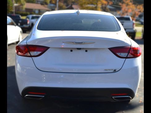 Used 2015 Chrysler 200 S w/ Navigation & Sound Group I image 3