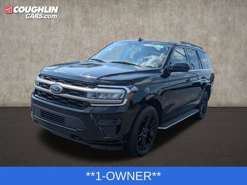 Used 2023 Ford Expedition XLT AWD/4WD image 4