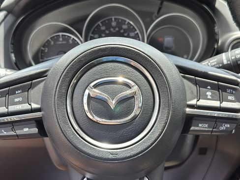 Used 2018 MAZDA CX-9 Touring w/ Touring Premium Package AWD/4WD image 11