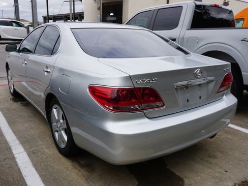 Used 2017 Lexus ES 350 image 4