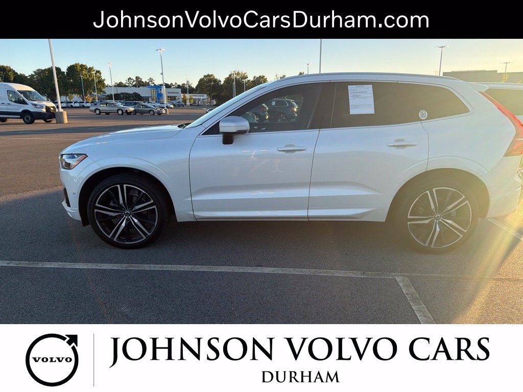 Used 2018 Volvo XC60 T5 R-Design w/ Convenience Package AWD/4WD image 9