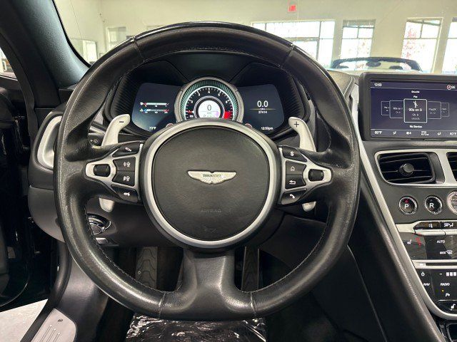 Used 2019 Aston Martin DB11 Volante RWD image 59