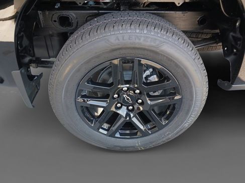 New 2025 Chevrolet Silverado 1500 Custom image 27