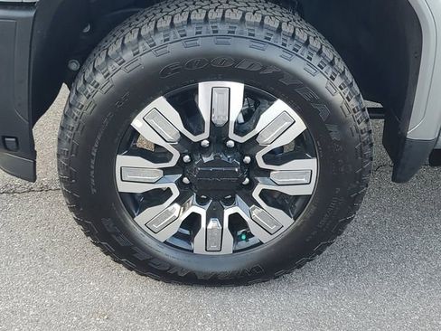 New 2026 GMC Sierra 3500 Denali w/ Denali Reserve Package image 33