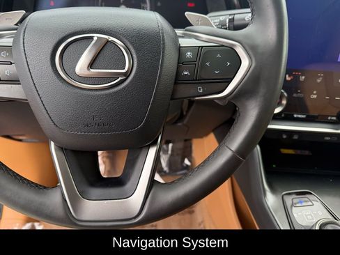 Used 2023 Lexus RZ 450e Premium w/ Technology Package image 11